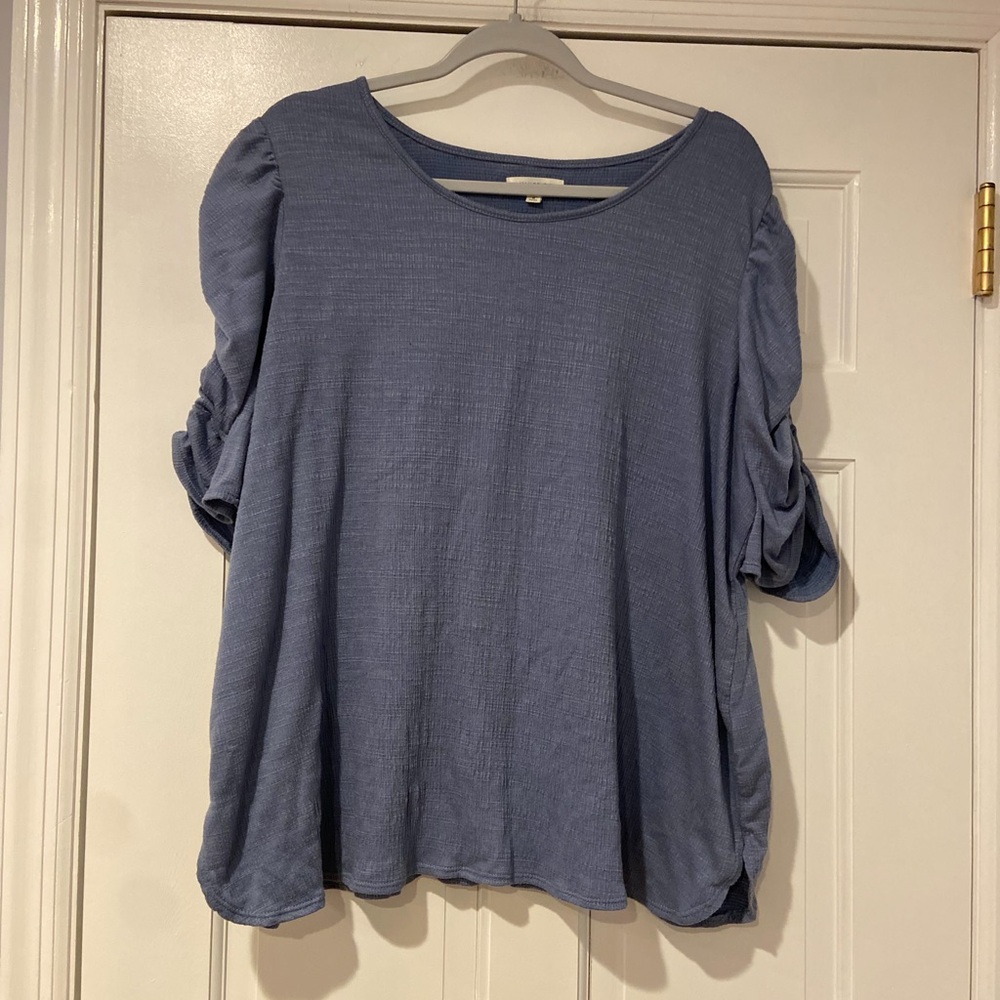 Max Studio 2X Blue Textured Puff Sleeve Top – Ruched Short Sleeve Blouse